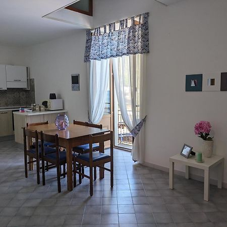 Mimi Sul Mare Apartment Massa Lubrense Exterior photo